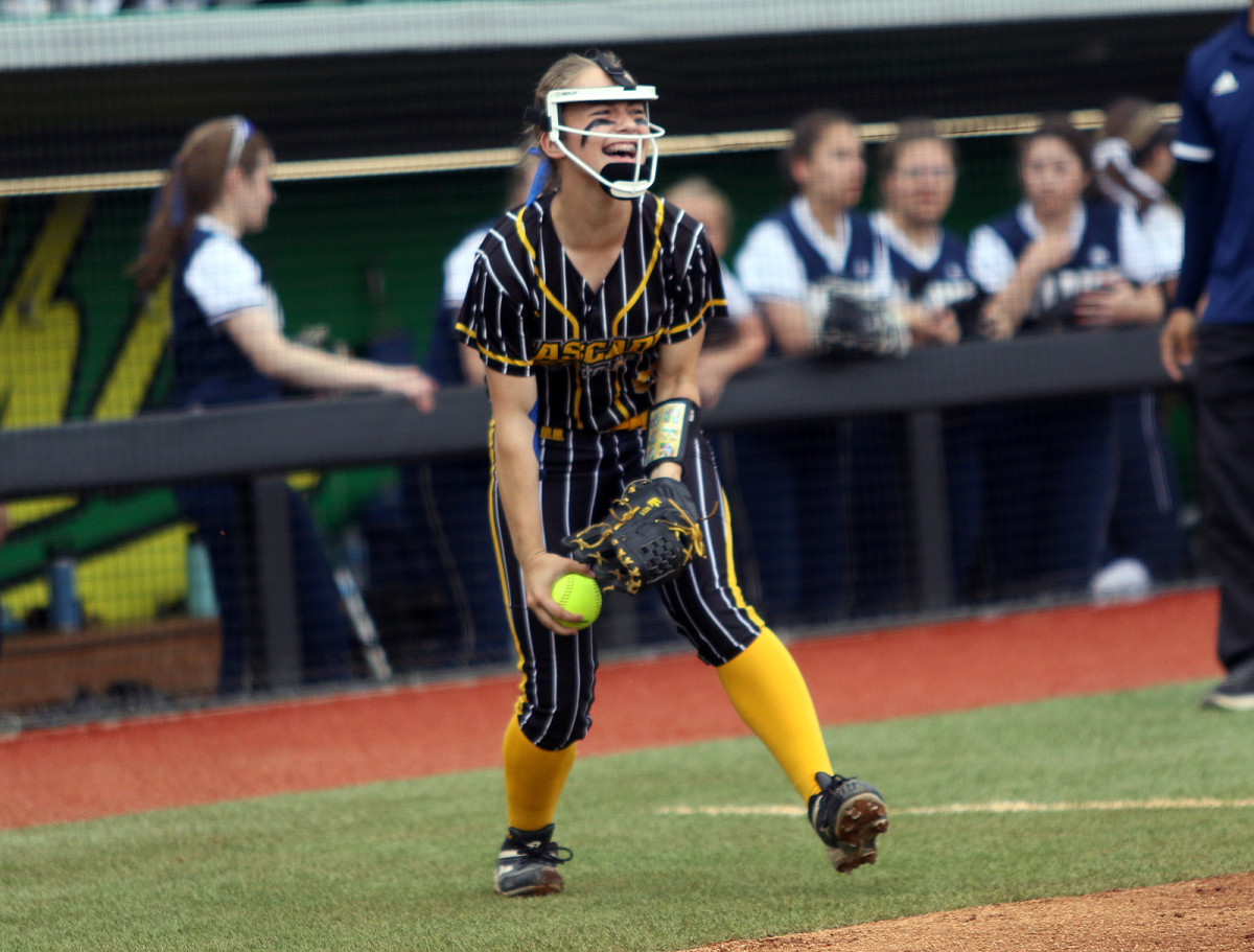 Cascade Marist Catholic 4A softball final Dan Brood 15